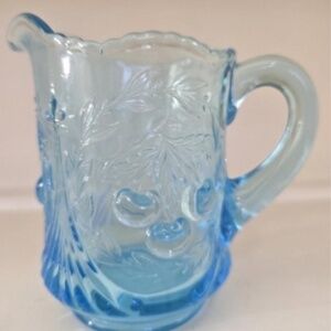 Small Blue Pouring Pitcher Cherry Blossom Pattern Home Dining Entertain Kitchen
